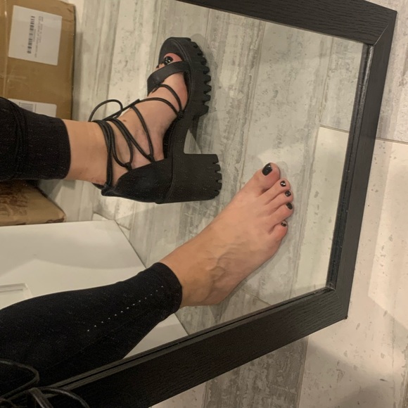 Used Combat Platform Chunky sole sandals Kink Lace Up Open Toes prints Shoes - Picture 5 of 16